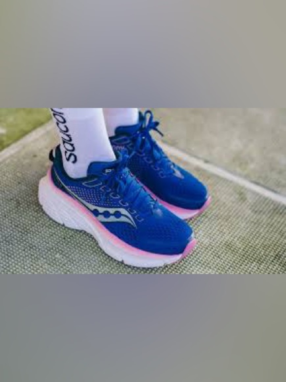 Saucony Blue and Pink Women's Athletic Running Shoes